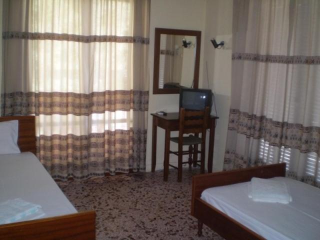 Hotel Apolafsi Volos Bagian luar foto